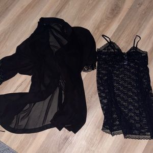 Vera Wang Black Lace Kimono